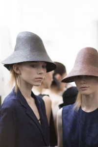 модные шляпы 2020