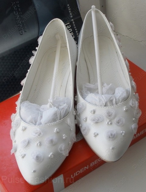 Стильная и модная свадебная обувь ^